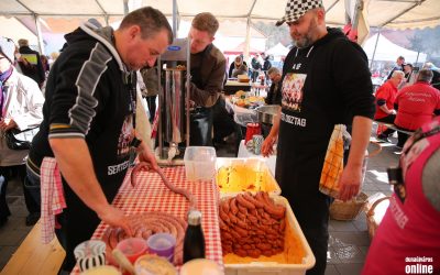 Már megint jól kisütötték – minden ízében remek volt a Pentelei Kolbászfesztivál