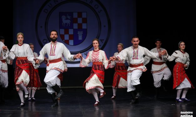 Dr. Kemény János lett a Dunaújváros Díszpolgára cím kitüntetettje