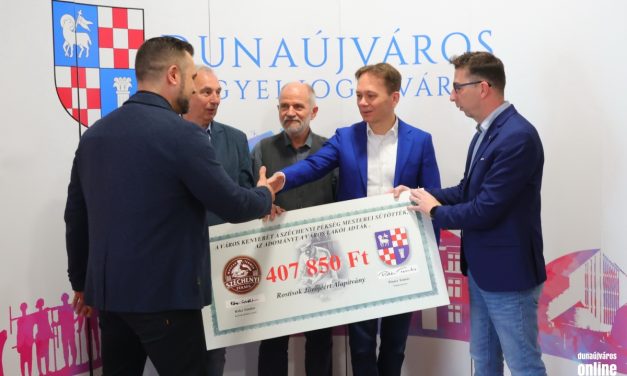 500 ezer forint a rostis diákok jövőjéért