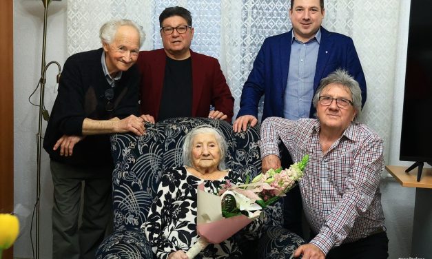 100 éves lett Julianna néni – sok boldogságot!
