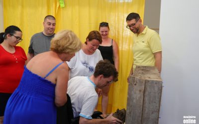 Rovarhotelt építettek a Jószolgálati Otthon lelkes ellátottjai