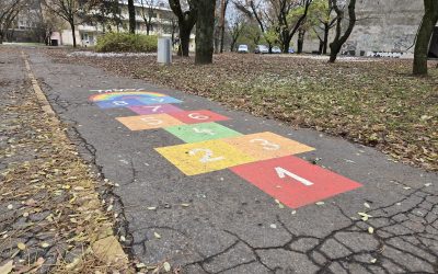 Színes ugróiskola a közösségi időtöltésért