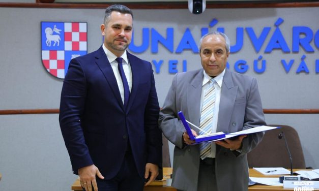 Dr. Al-Sheraji Mohamed érdemelte a rangos önkormányzati elismerést