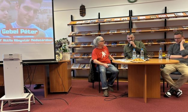 „A Gebei” – jó hangulat, bemutató, dedikálás várta a vendégeket a könyvtárban