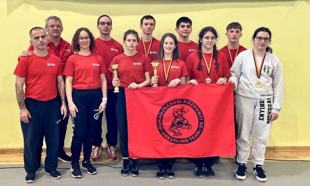 Minden éremből jutott a birkózóknak