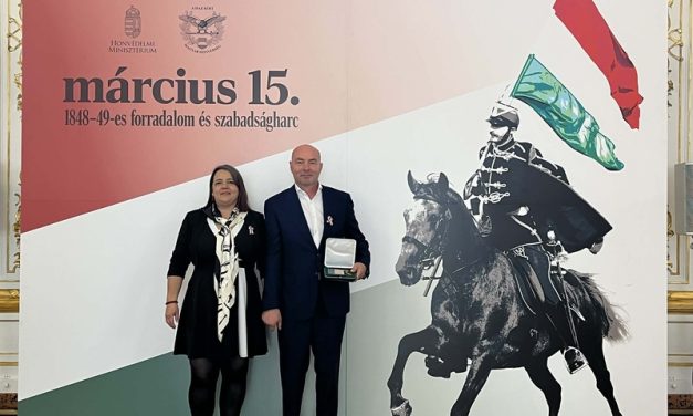 Rangos elismerés az elhivatott munkáért